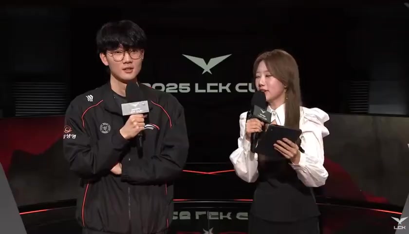 png电子官网Viper为Zeus送上生日祝福：很感谢今天打得这么好，祝你生快🎂