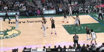 png电子平台【菜鸟】埃迪18分钟14分11板 76人落选华子12+7 独行侠凯利12+11