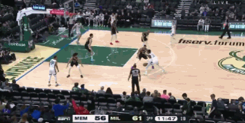 png电子平台【菜鸟】埃迪18分钟14分11板 76人落选华子12+7 独行侠凯利12+11