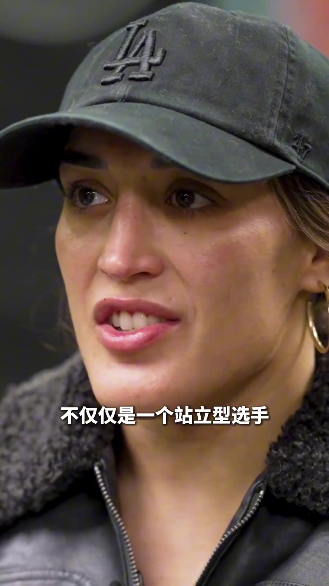 png电子放话！女小鹰谈张伟丽：我做了万全的准备，将降服她让她失去意识