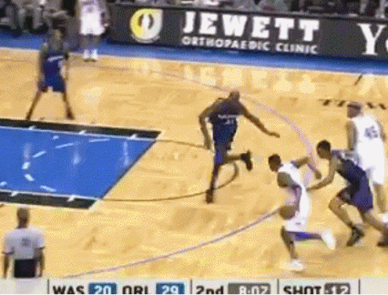 png电子平台长枪白马！21年前的今天：麦迪轰下生涯最高62分 率魔术击退奇才