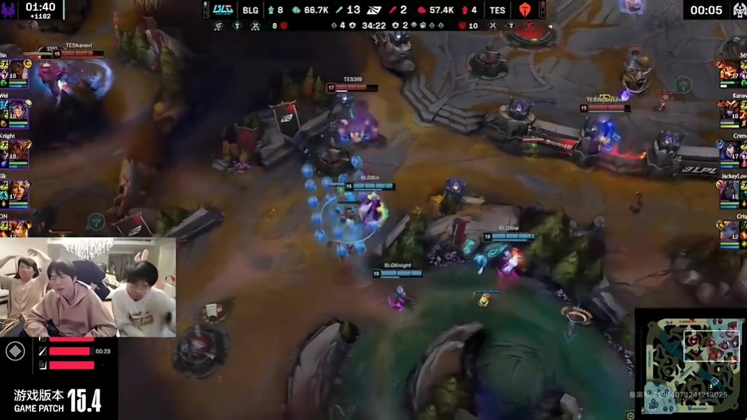 png电子平台Zdz、大黄、姿态回看Bin高地直冲韦鲁斯：W出去一瞬间 被波比锤了