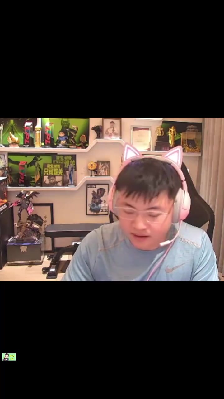 png电子平台好男人！Uzi：婷婷发烧了 现在最难受的时候！但我这把打完 挂机不好！