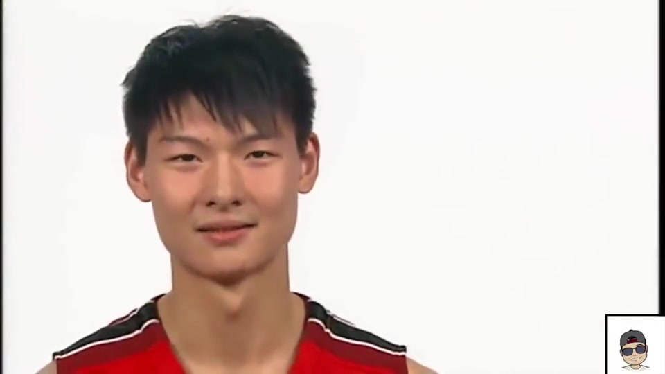 png电子耐克巅峰赛最强中国球员！王哲林12年砍19分8板2帽率队击败美国队