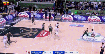 png电子官网仔细拆解同曦的防守,看看林葳到底行不行